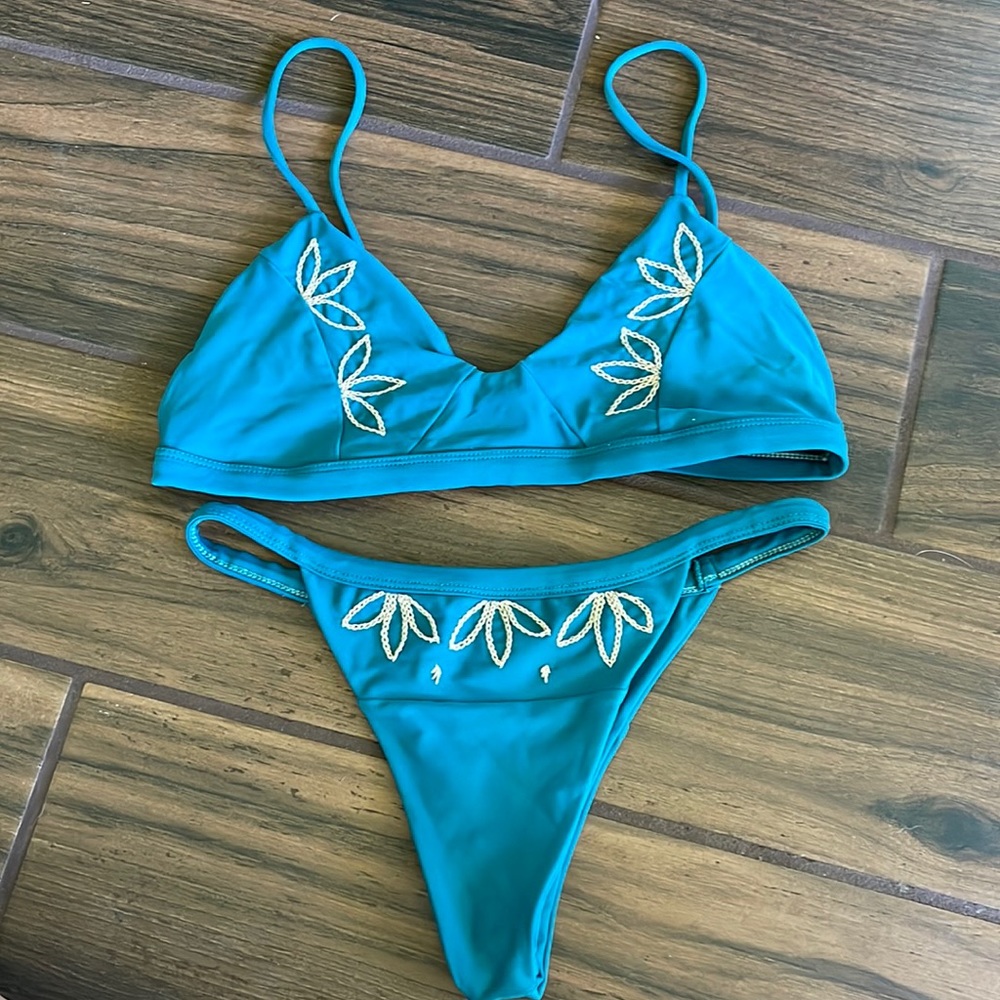 Benoa bikini